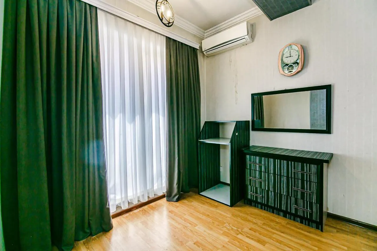 Leylek Sweet 3 Bedroom Baku 0*,